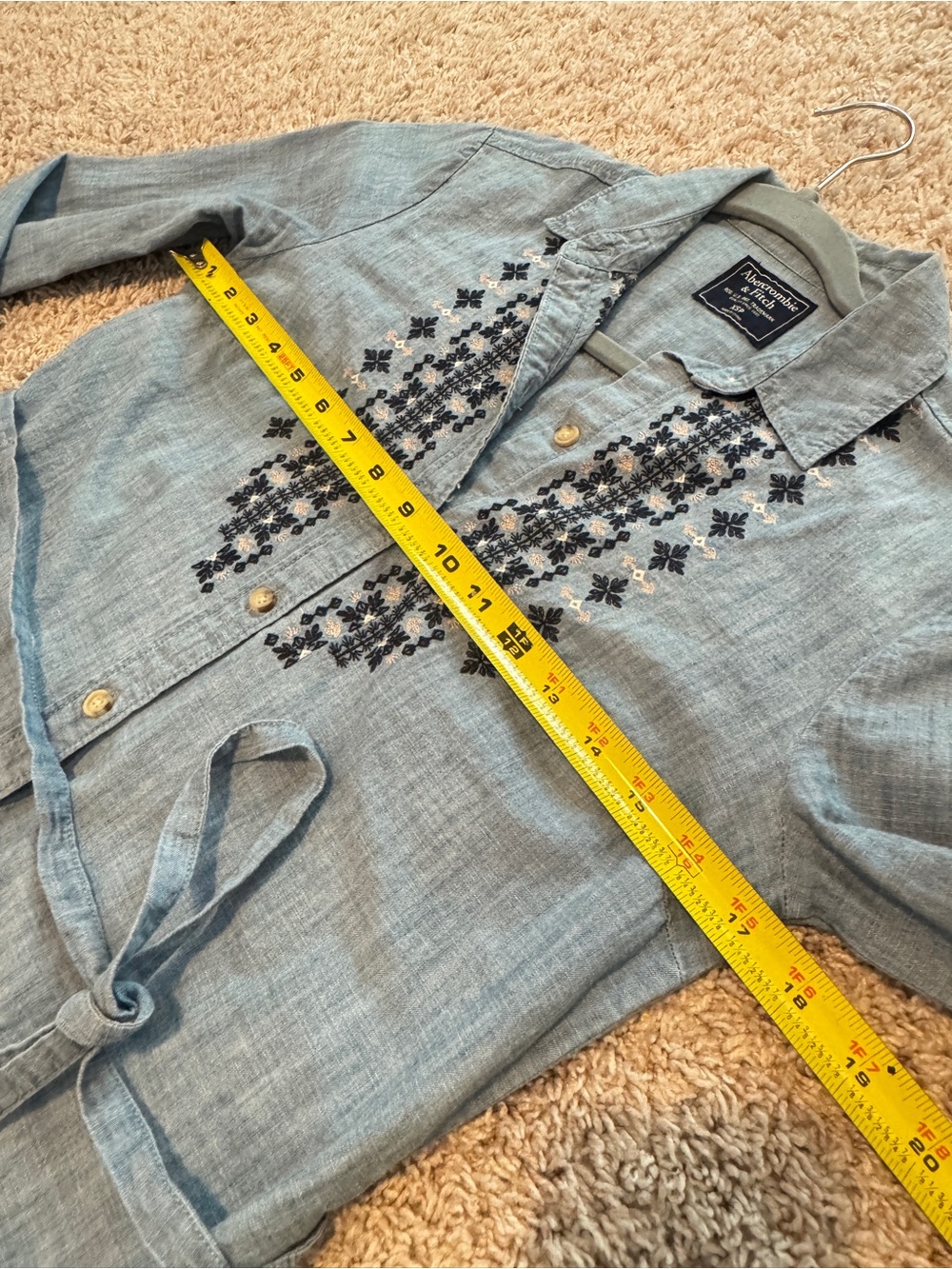 Abercrombie & Fitch denim embroidered Tie Waist shirt dress. Size XS - Picture 12 of 12
